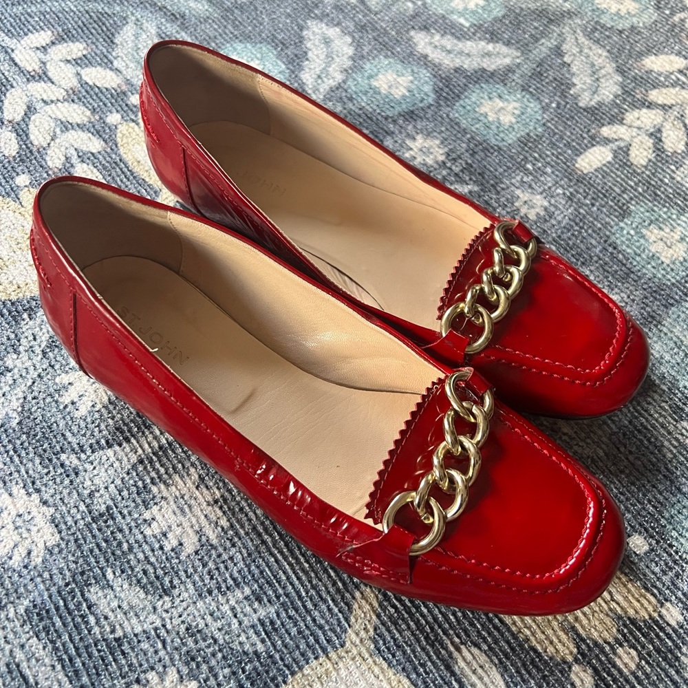 St. John Red Patent Leather Chain-Link Accents Loafers